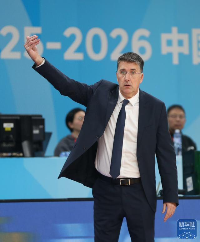 宁波町渥主场力克新疆伊力特 84-63大胜终结连败